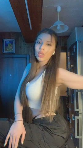Booty Hotwife Teen clip