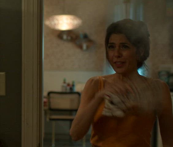 celebrity female marisa tomei clip