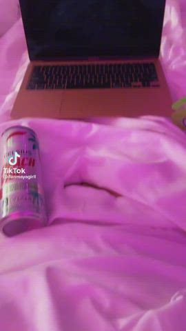 flashing shaved pussy tiktok clip