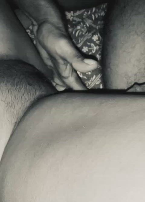 fingering straight threesome clip