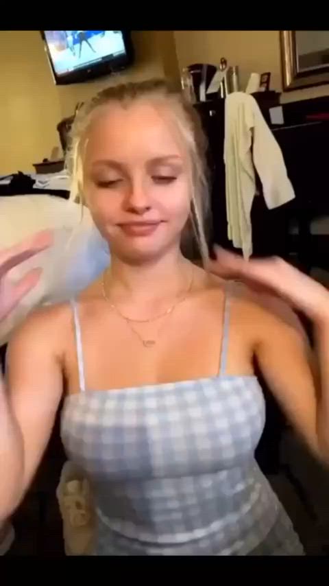 amateur bwc babe big dick blonde blowjob cumshot white girl clip