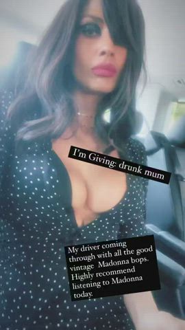 Big Tits Celebrity Cleavage clip