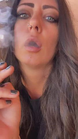 Sensual smoking 😮💨