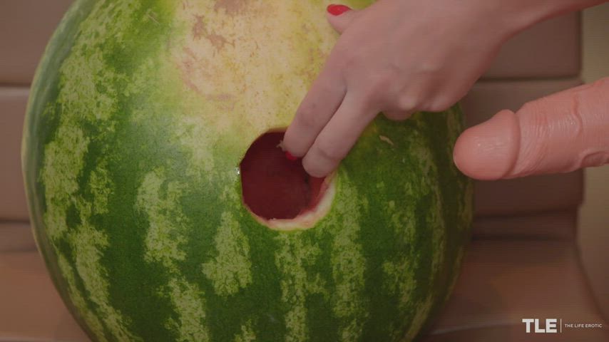 Brunette Masturbating Teen Toy clip