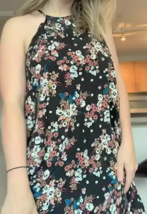 amateur boobs cute pussy solo strip stripping striptease teen tits clip