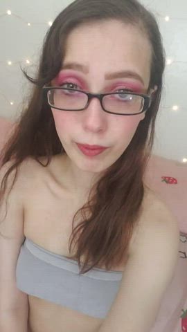 ahegao brunette glasses onlyfans petite clip