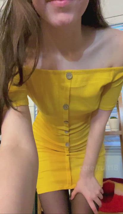 Nude Teen Undressing clip