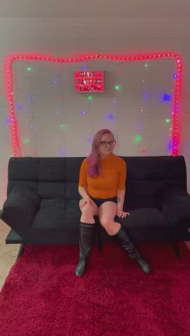 The Casting with Petite Cosplay Milf!
