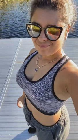 cleavage jiggling nerd shaking tits turkish clip