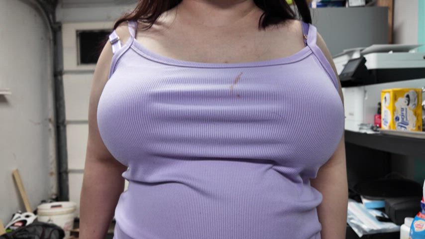 amateur big tits bouncing tits homemade natural tits onlyfans thick wife clip