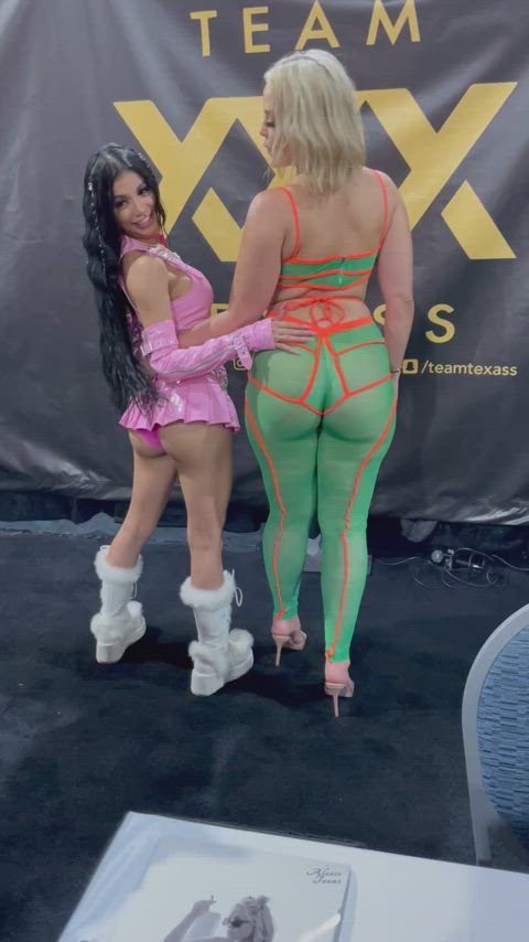 alexis texas ass big ass blonde candid pawg phat ass pornstar twerking clip
