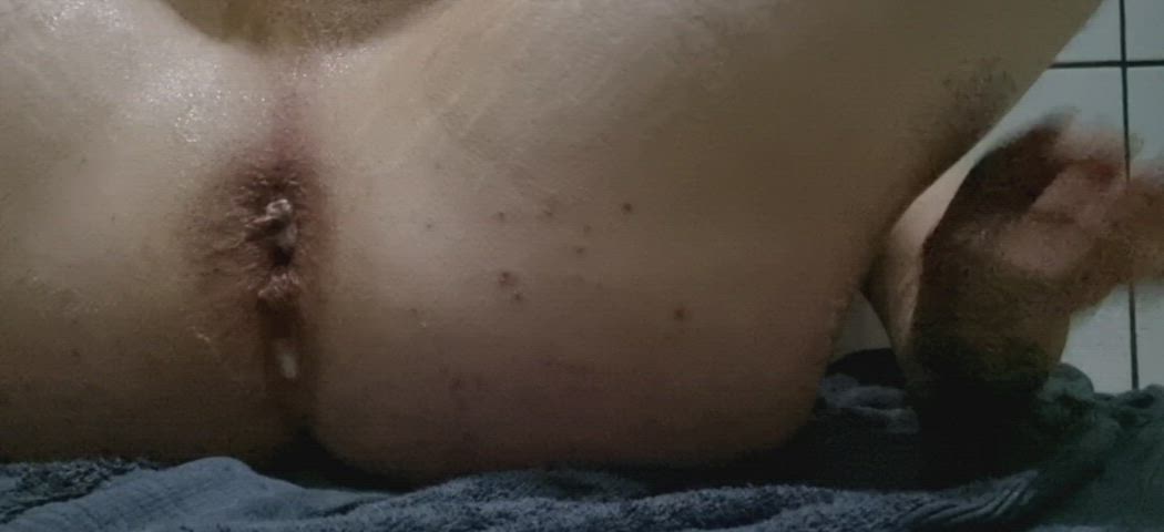 dutch licking threesome clip