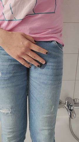 gay piss pissing twink clip