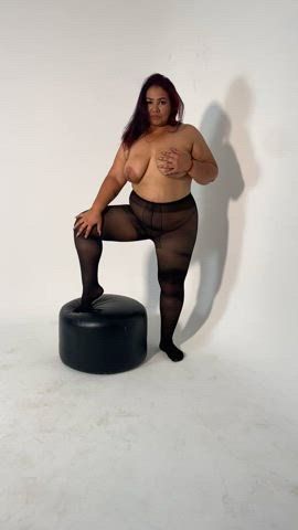 amateur bbw curvy latina milf nylon sensual clip