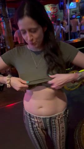 Taking my bra off at the bar 🍒