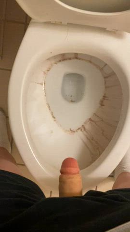 piss solo teen clip