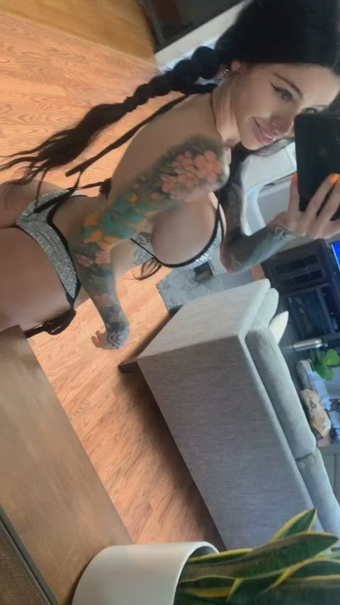 bubble butt fake ass fake tits huge tits irish sideboob swedish clip