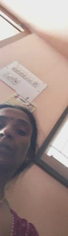 boobs bouncing tits indian milf natural tits nipples tamil wife clip