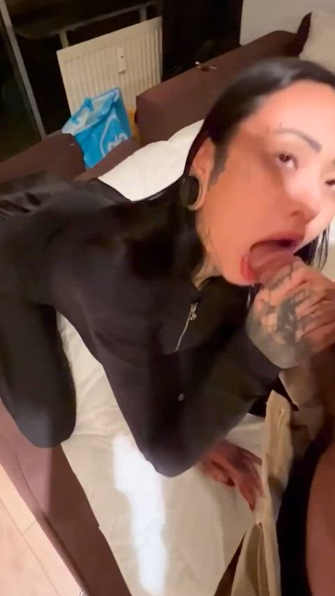 asian blowjob teen clip