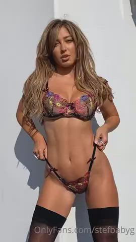 brunette lingerie model clip