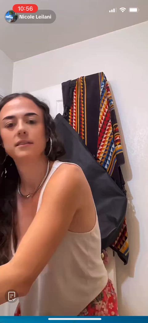 amateur downblouse milf natural tits tiktok tits clip