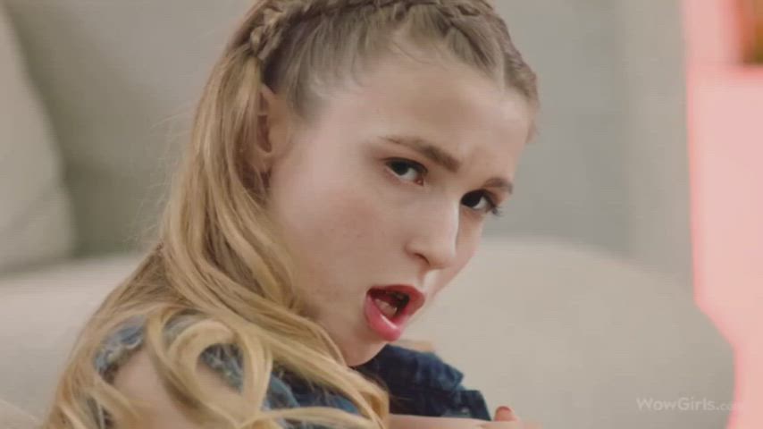 ciara cute eye contact masturbating clip