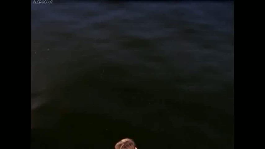 celebrity sarah chalke sexy clip