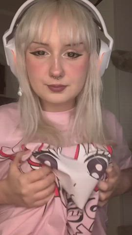 18 years old big tits boobs cute flashing clip