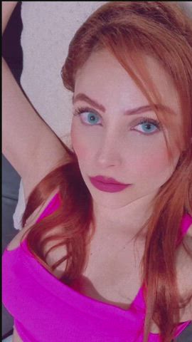 Blue Eyes Lesbian Redhead clip