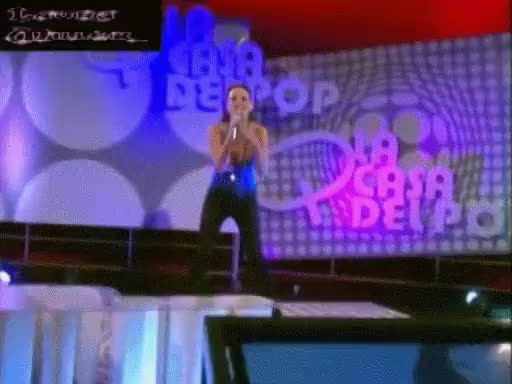 Dancing clip