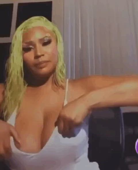big tits boobs celebrity ebony fake boobs fake tits nicki minaj tits clip