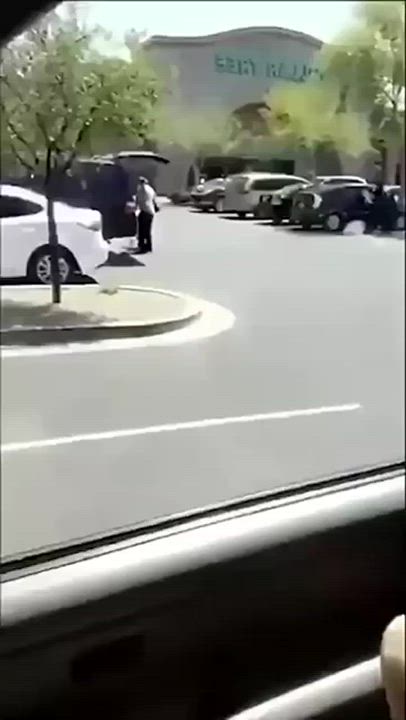Big Tits Blowjob Public clip