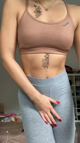 what’s the first thing you look at a woman’s body?