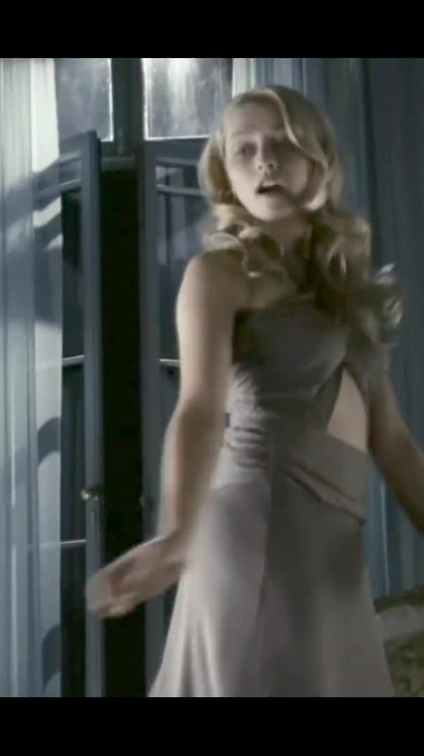 Teresa Palmer throws it back in Restraint