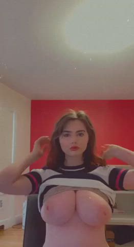 Boobs OnlyFans TikTok clip