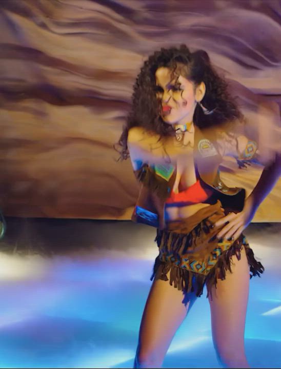 Boobs Dancing Loop clip