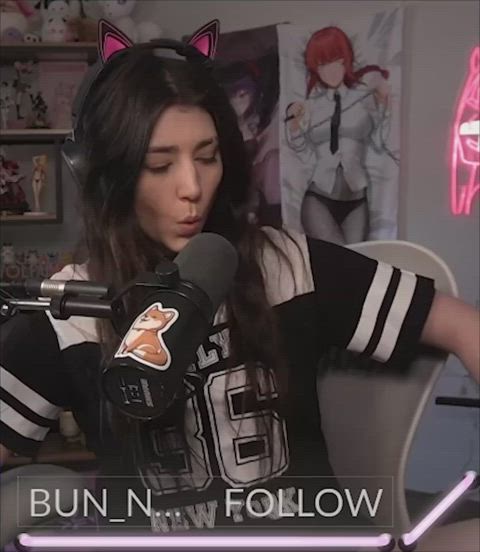 big tits jiggle tits clip