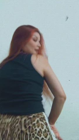 brazilian dancing twerking clip