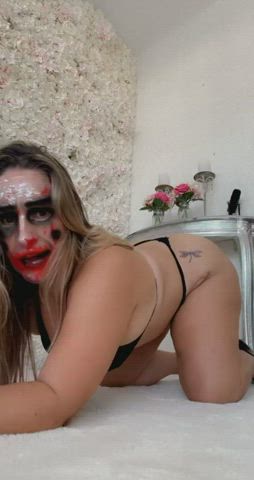 ass halloween homemade hotwife milf mature mom twerking clip