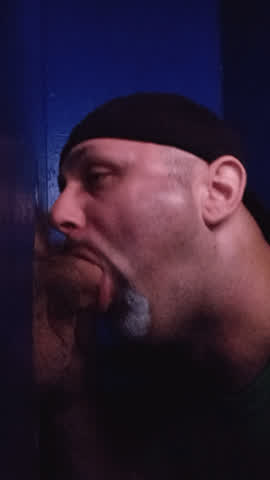 Blowjob Gay Glory Hole clip