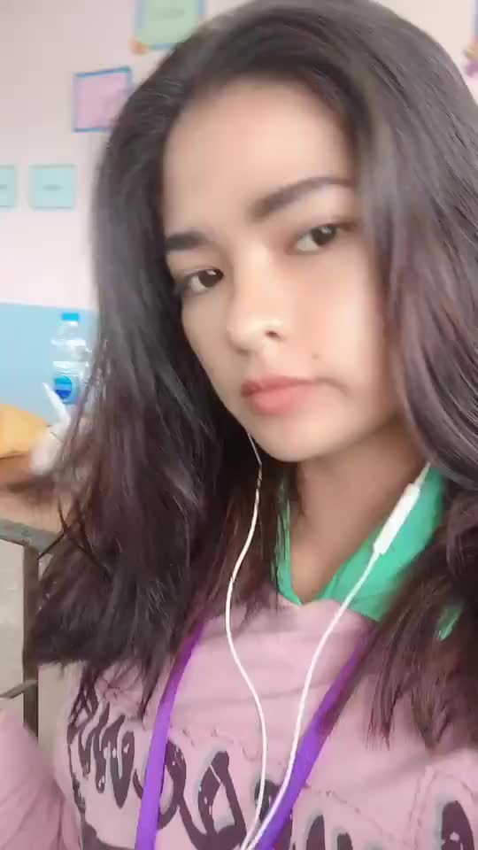 Nit so slutty but cute ? [f21]