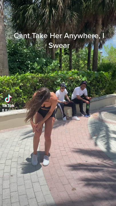 Amateur Panties Public clip