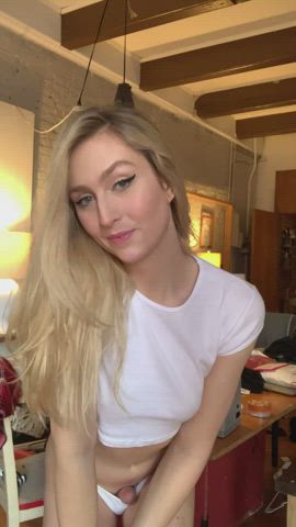 girl dick natural natural tits trans trans-girls clip