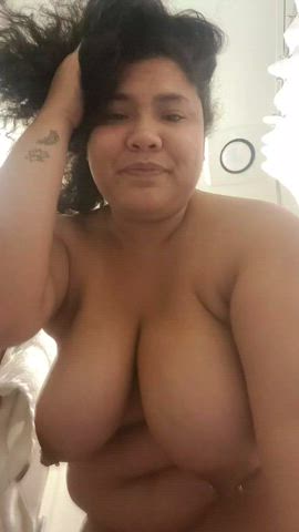 I loveee showing my body off.