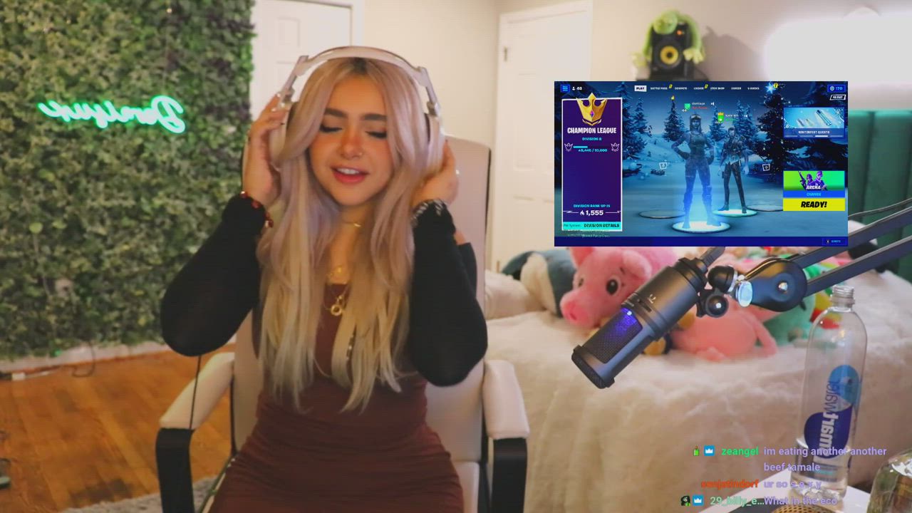 Ass Gamer Girl Webcam clip