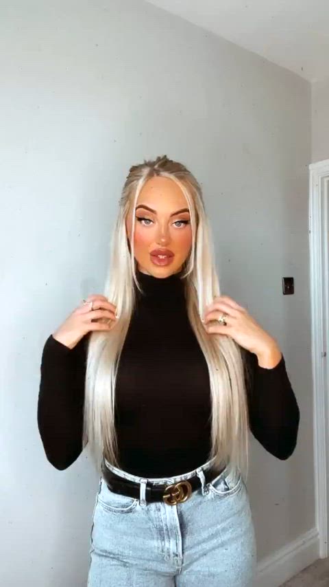 babe blonde jeans clip