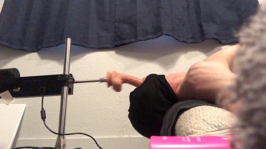 fucking machine oral sex machine clip