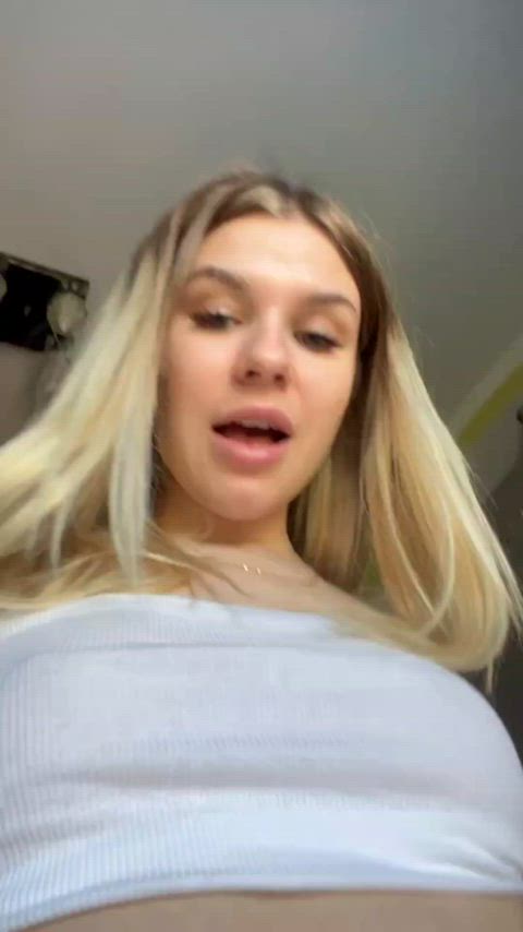 cute teen tits clip