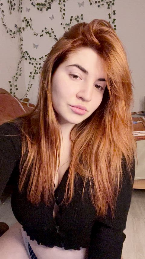 amateur big tits curvy cute natural tits redhead sweet tease tiktok tits bigtits