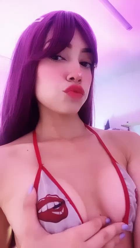 18 years old 19 years old petite teen tits clip